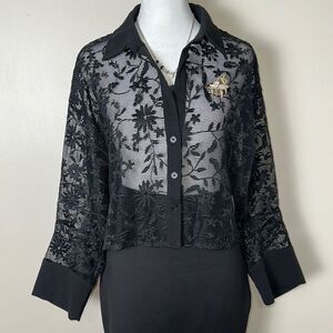 ZARA S Black Fishnet Floral Collar 3 Button Cropped Boxy Fit Long Sleeve Shirt
